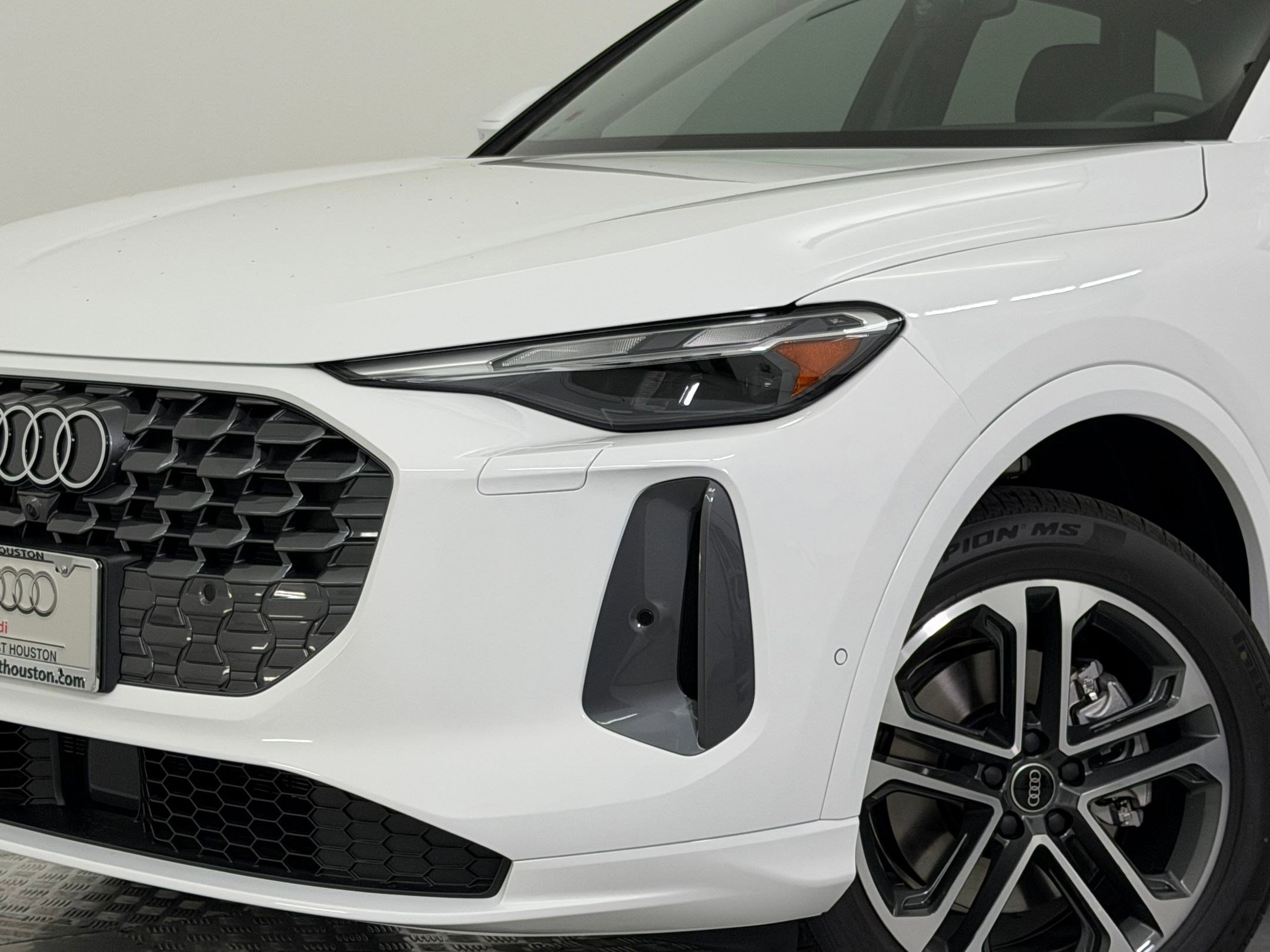 New 2026 Audi Q5 Premium image 11