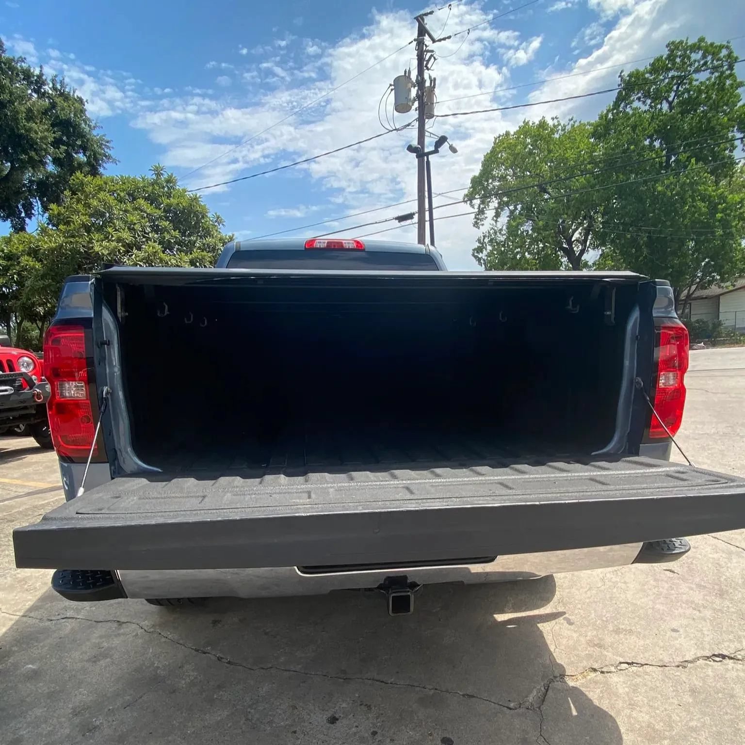 Used 2015 Chevrolet Silverado 1500 LT w/ All Star Edition AWD/4WD image 6