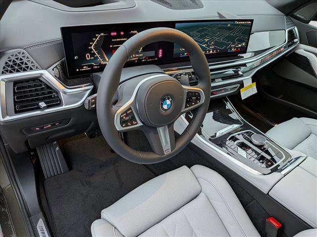 New 2026 BMW X5 xDrive40i w/ M Sport Package image 3