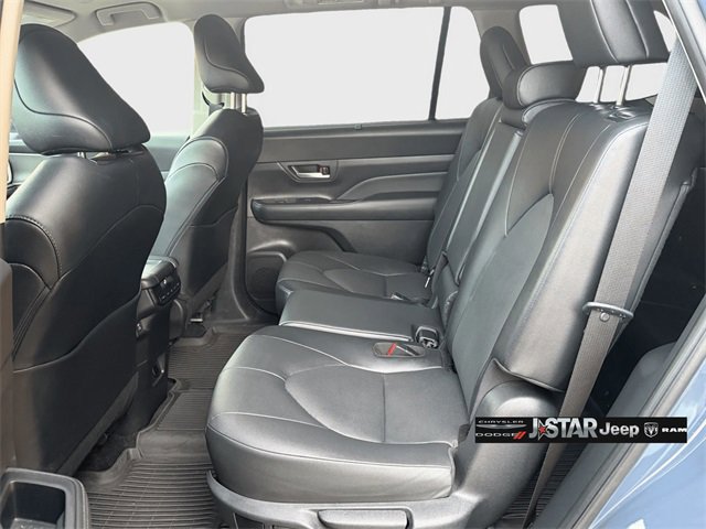 Used 2024 Toyota Grand Highlander XLE image 15