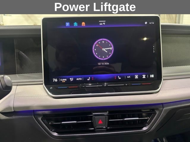 Used 2025 Volkswagen Tiguan SE image 21