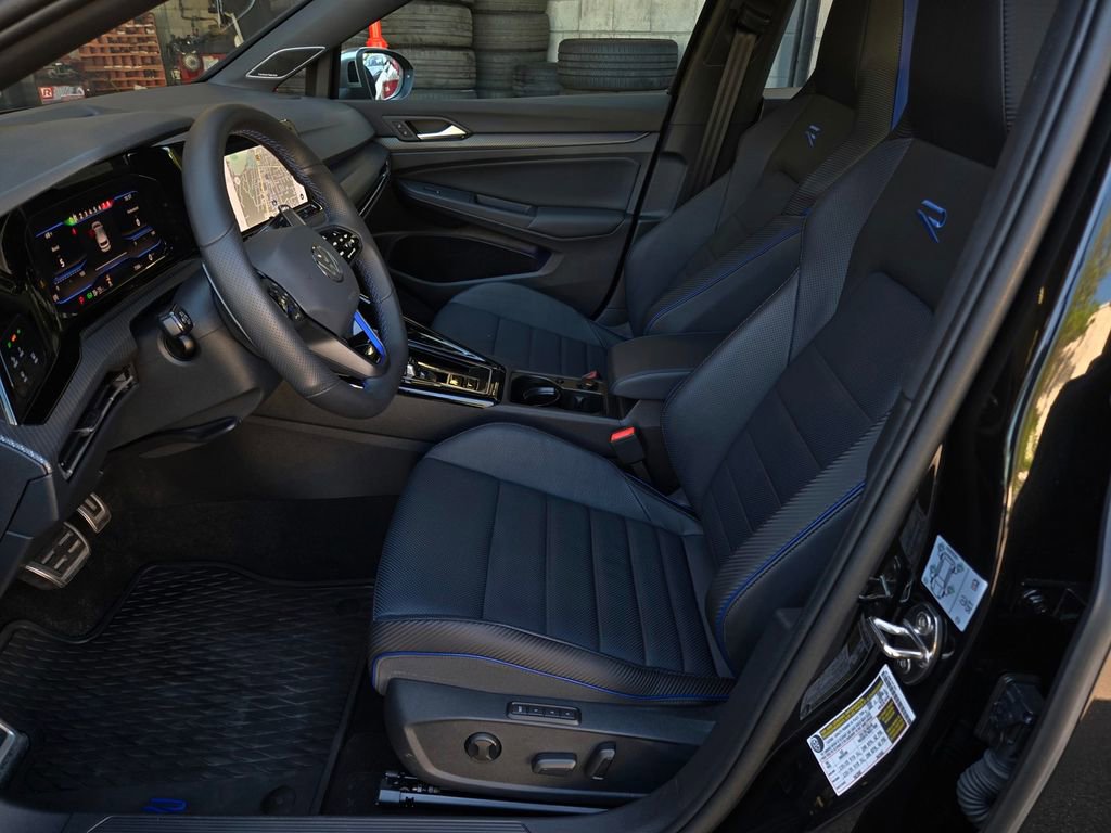 Used 2024 Volkswagen Golf R image 20