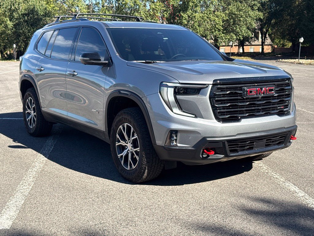 Used 2026 GMC Acadia AT4 w/ Luxury Package AWD/4WD image 3