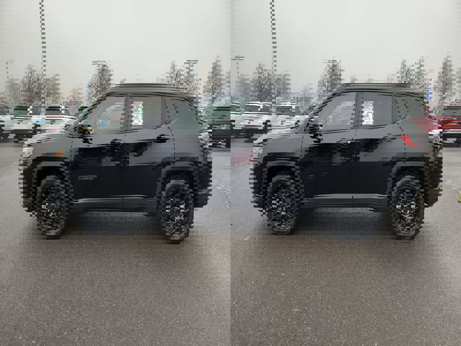 New 2026 Jeep Compass Latitude image 11