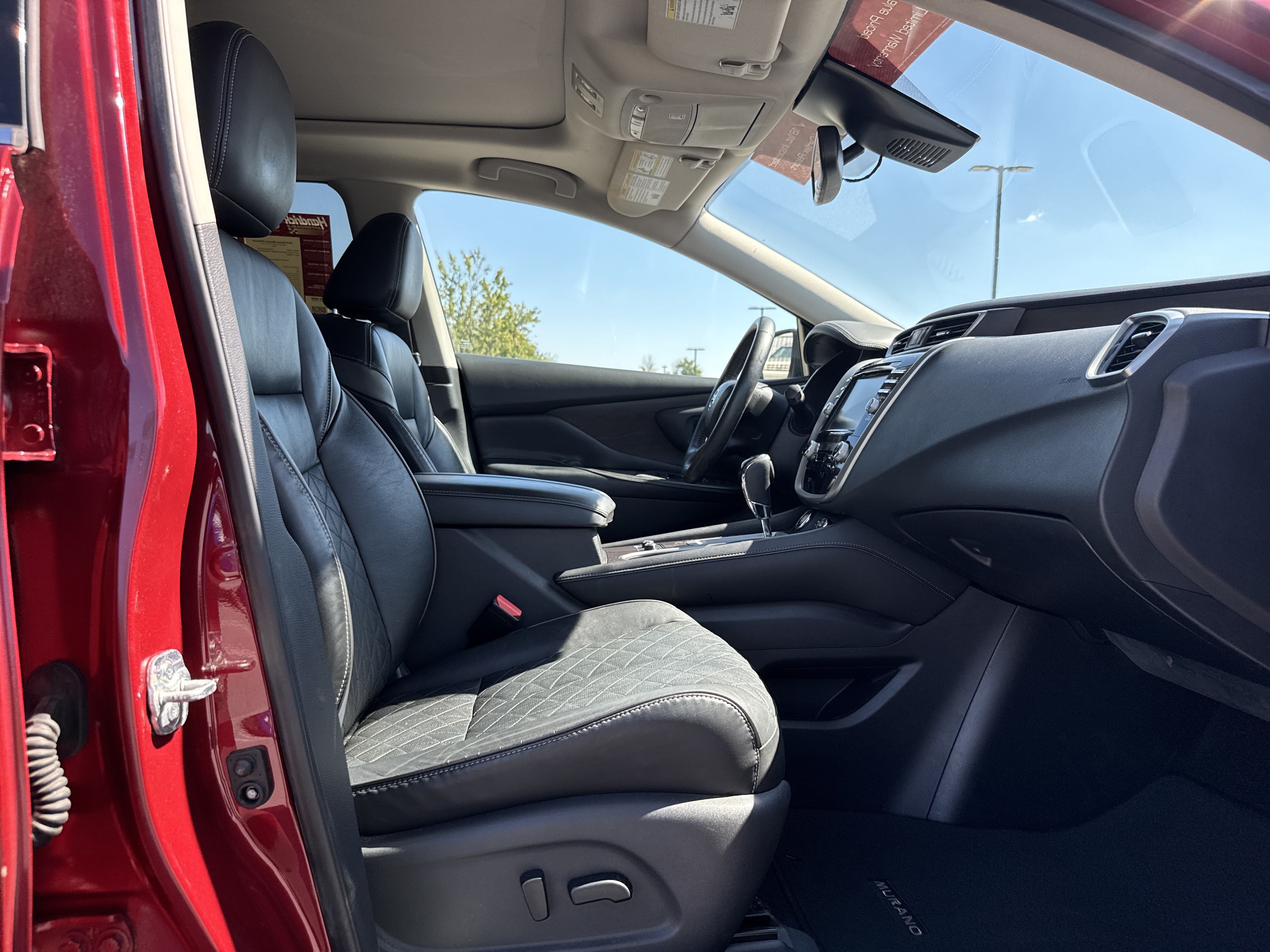 Used 2019 Nissan Murano Platinum w/ Cargo Package FWD image 32