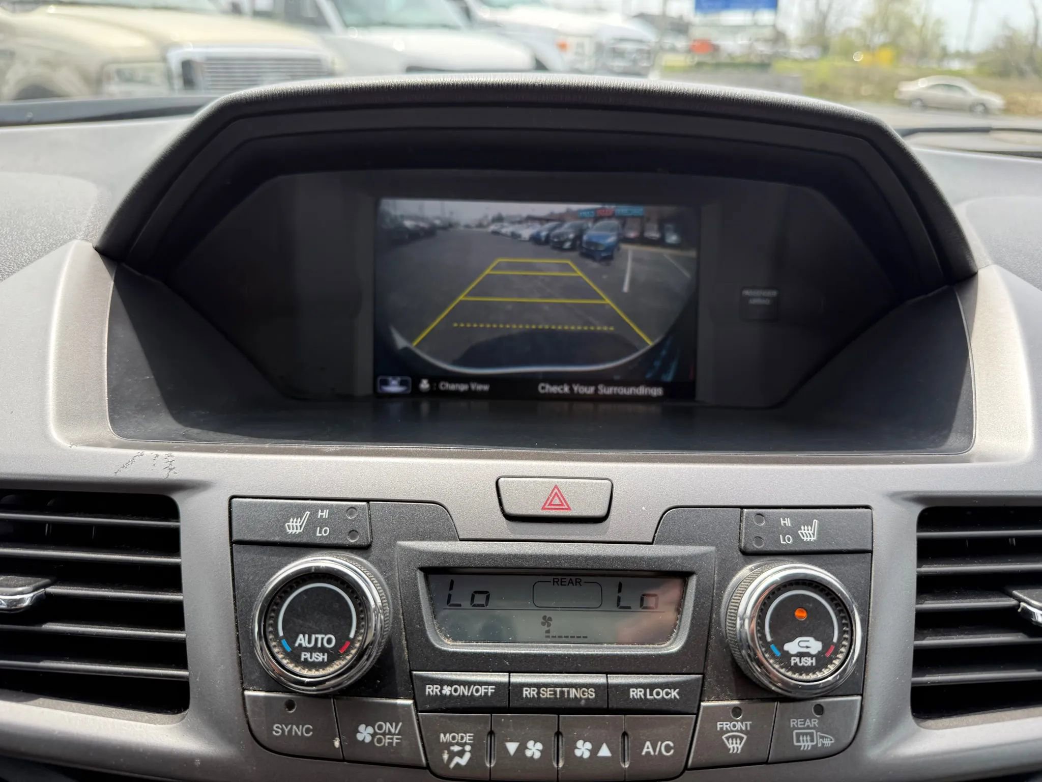 Used 2015 Honda Odyssey Touring Elite image 25