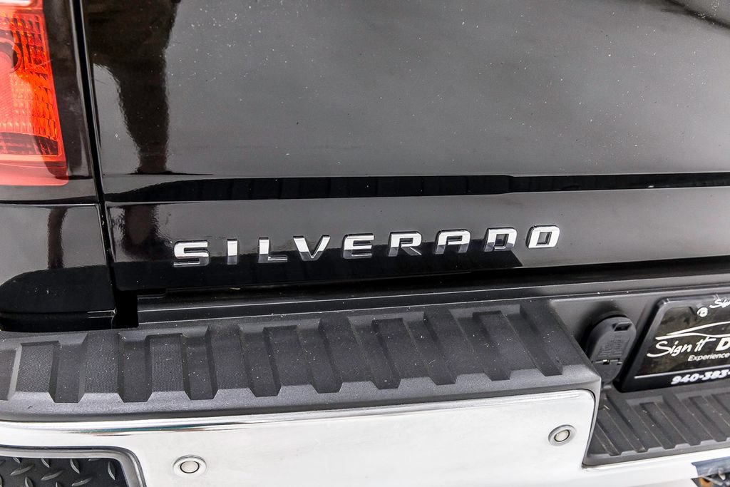 Used 2015 Chevrolet Silverado 1500 LTZ w/ Texas Edition, 1LZ Trim RWD image 6