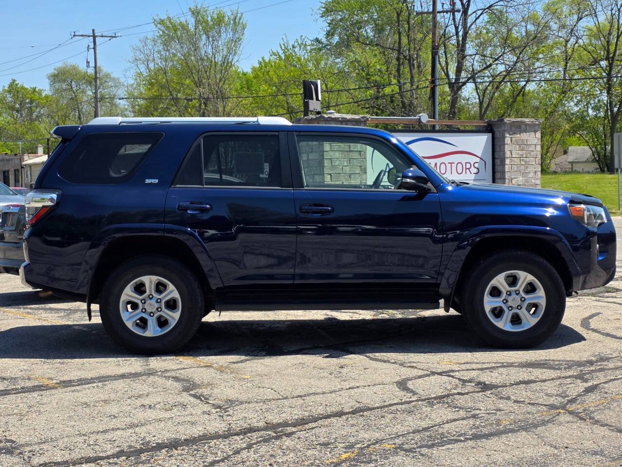 Used 2018 Toyota 4Runner SR5 Premium AWD/4WD image 7