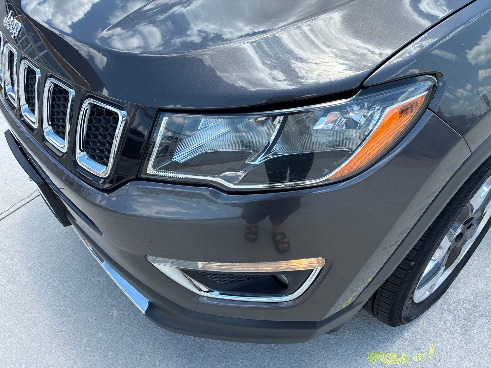 Used 2018 Jeep Compass Limited AWD/4WD image 10