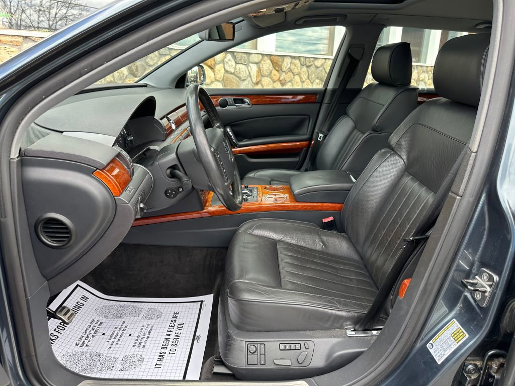 Used 2005 Volkswagen Phaeton V8 image 4