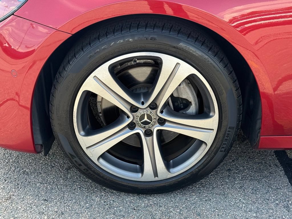 Used 2018 Mercedes-Benz E 300 4MATIC image 10