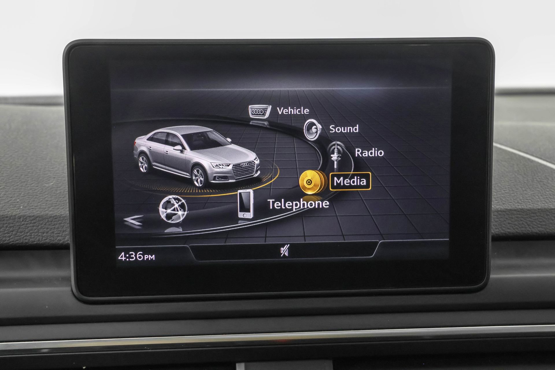 Used 2019 Audi A4 2.0T Premium w/ Convenience Package image 29