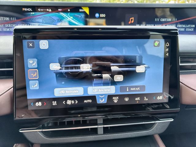 New 2026 Lincoln Nautilus Reserve AWD/4WD image 19