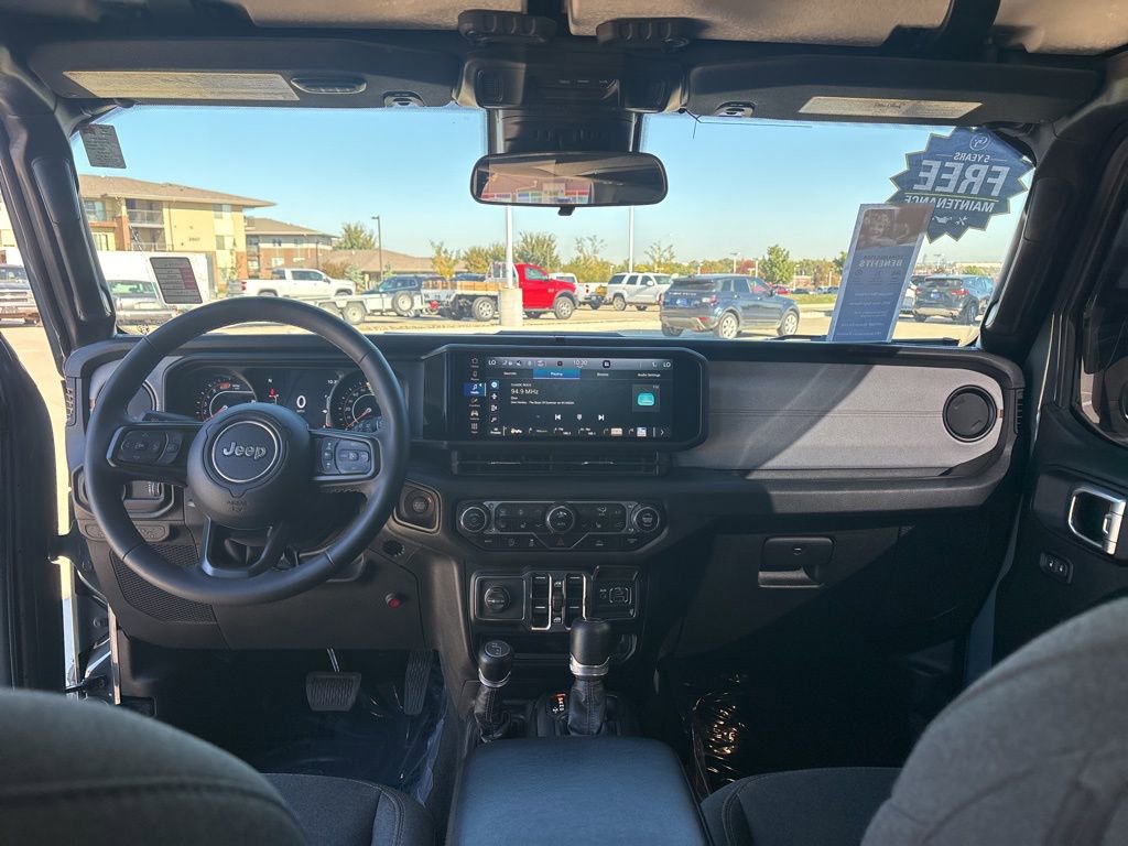 Used 2024 Jeep Wrangler Sport S image 39