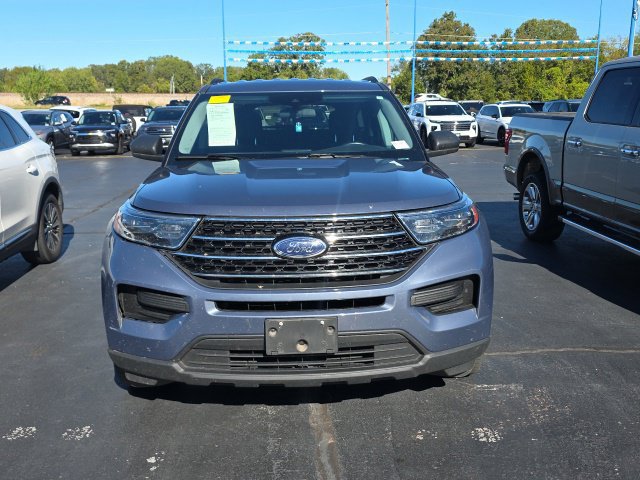 Used 2021 Ford Explorer XLT w/ Class III Trailer Tow Package AWD/4WD image 2