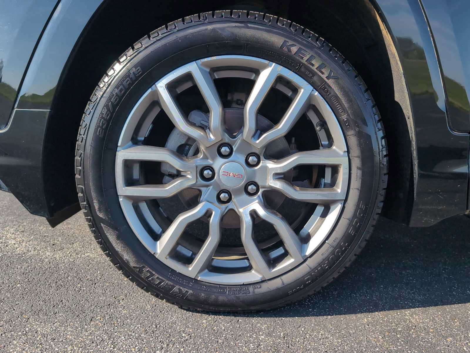Used 2023 GMC Terrain Denali AWD/4WD image 36