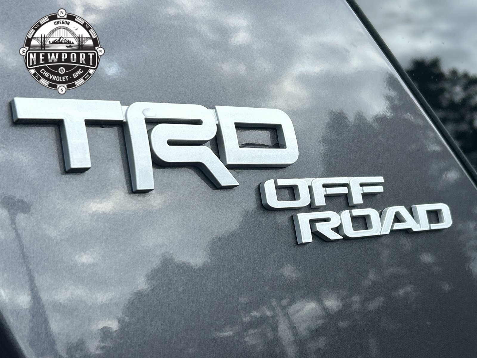 Used 2022 Toyota 4Runner TRD Off-Road Premium w/ Moonroof Package AWD/4WD image 8