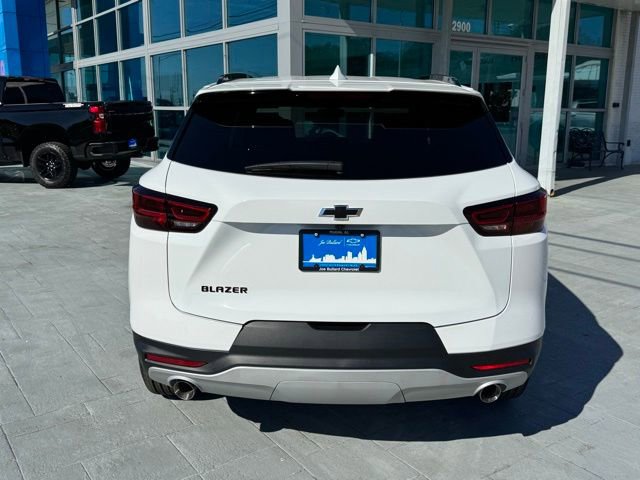 New 2025 Chevrolet Blazer LT w/ Redline Edition image 7