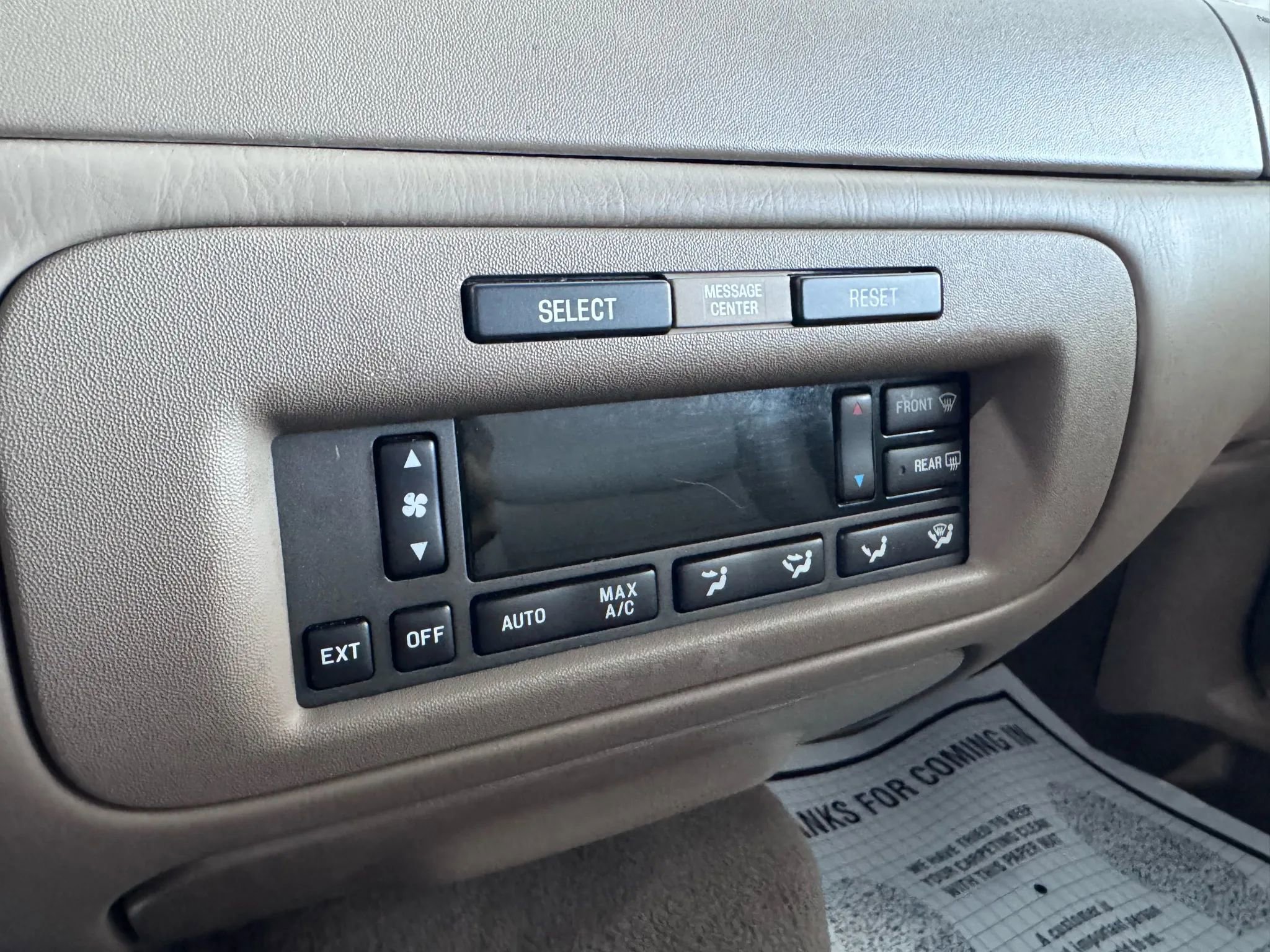 Used 2002 Lincoln Town Car Executive image 31