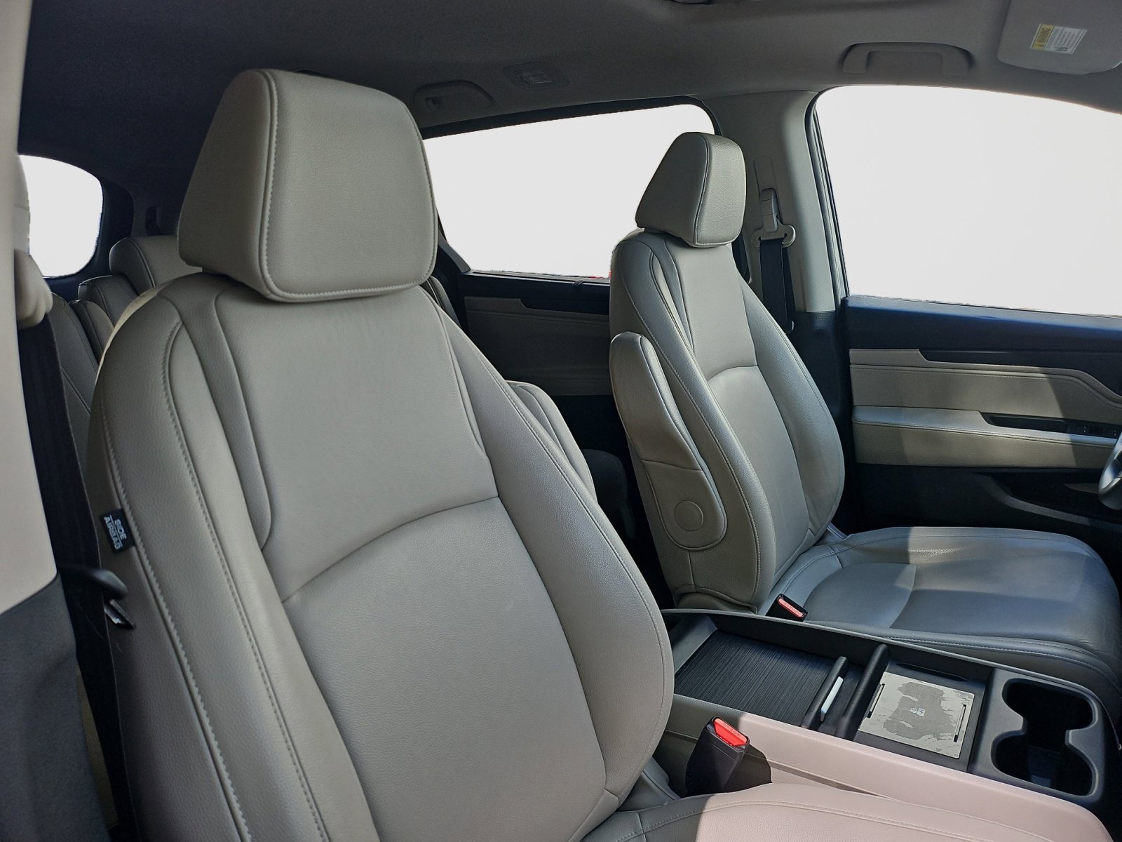 Used 2025 Honda Odyssey EX-L image 18