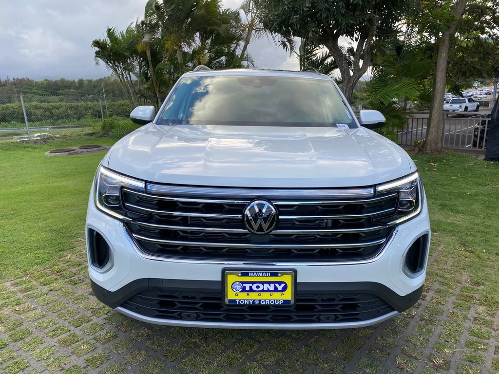 New 2026 Volkswagen Atlas SE FWD image 2