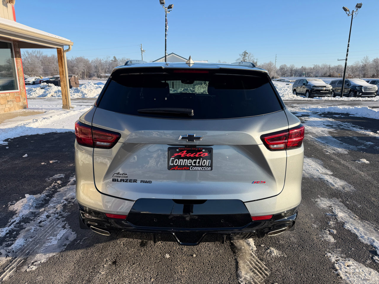 Used 2025 Chevrolet Blazer RS w/ Driver Confidence II Package image 5