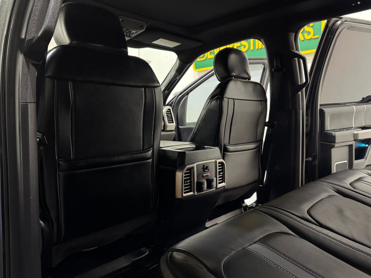 Used 2019 Ford F250 Platinum w/ Platinum Ultimate Package AWD/4WD image 18