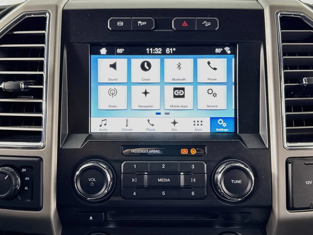 Used 2017 Ford F250 Lariat w/ Chrome Package AWD/4WD image 31