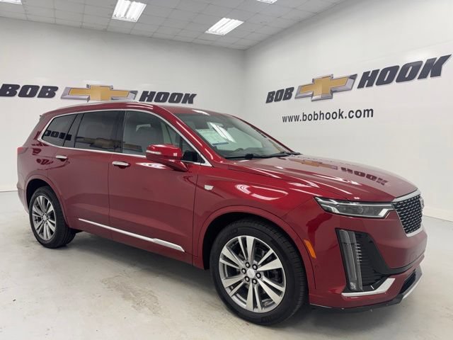 Used 2022 Cadillac XT6 Premium Luxury w/ Platinum Package AWD/4WD image 3