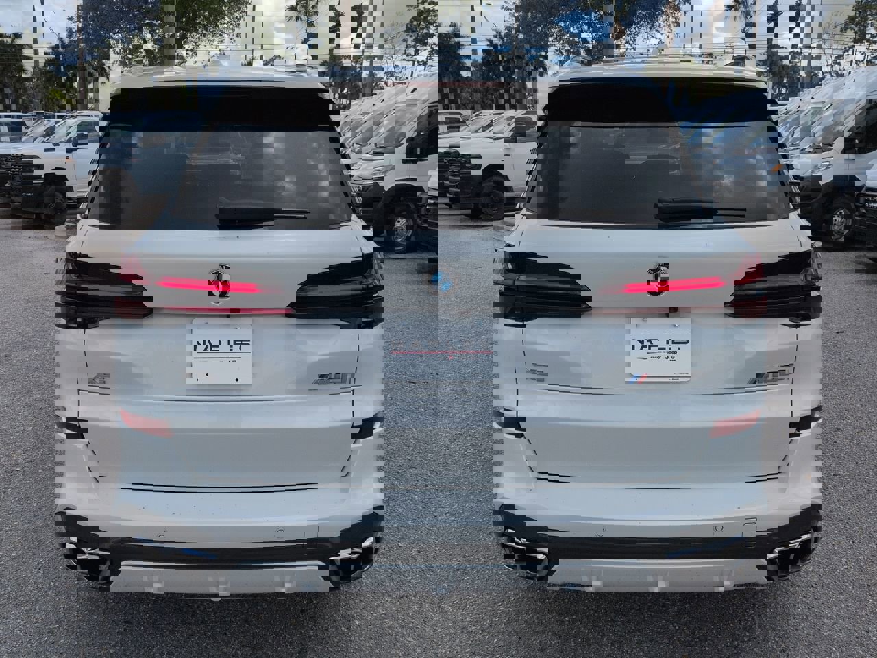 Used 2026 BMW X5 M60i image 6