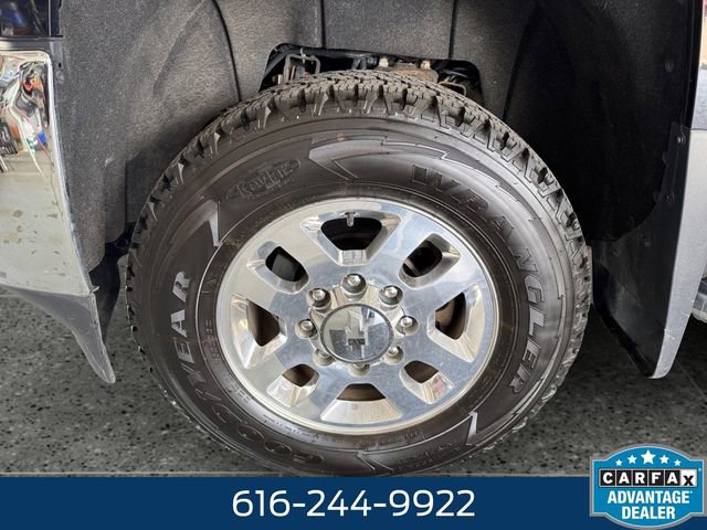 Used 2015 Chevrolet Silverado 2500 LT w/ LT Convenience Package AWD/4WD image 24