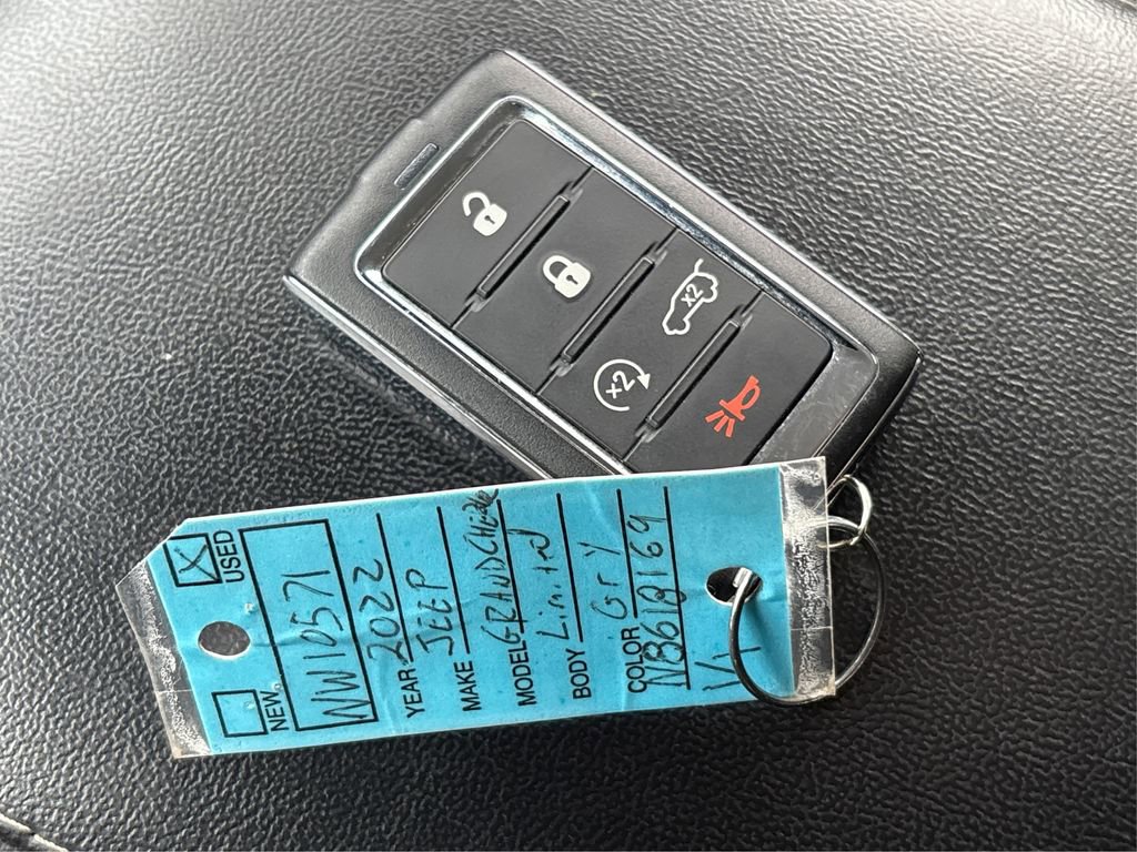 Used 2022 Jeep Grand Cherokee L Limited image 41