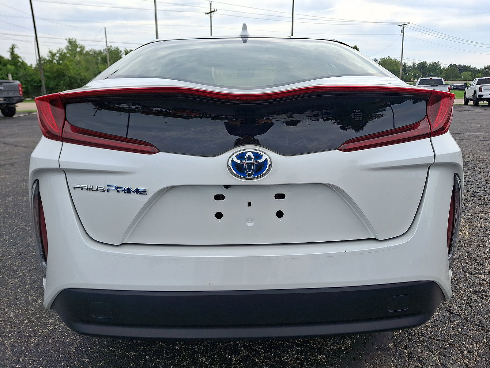 Used 2021 Toyota Prius Prime LE FWD image 23