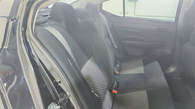 Used 2021 Nissan Versa S FWD image 24