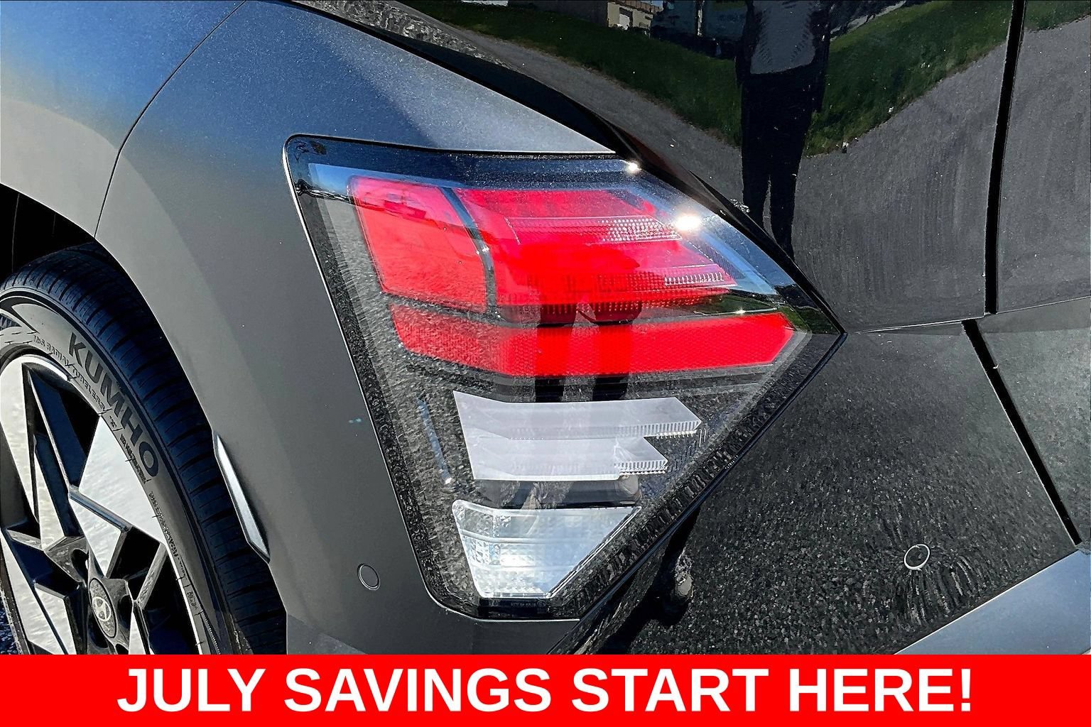 Used 2025 Hyundai Kona Limited FWD image 30