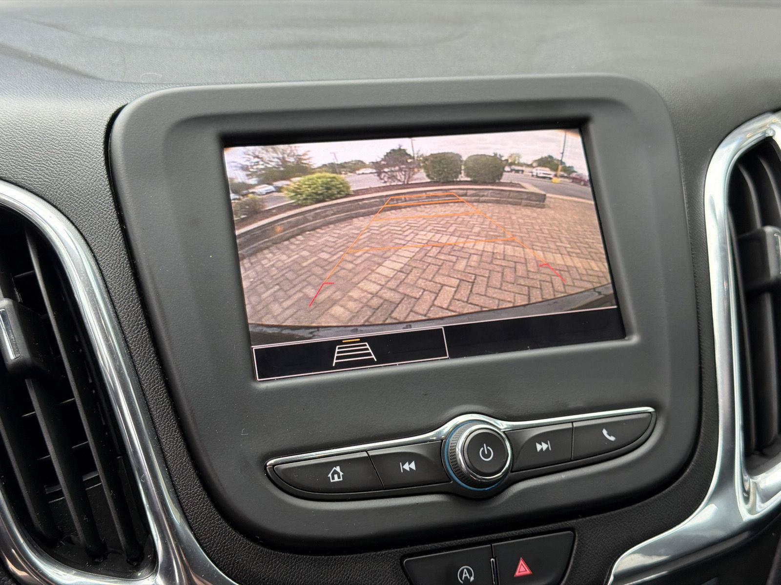 Used 2022 Chevrolet Equinox LT AWD/4WD image 27