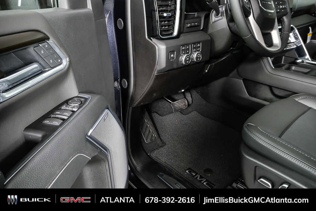 New 2026 GMC Sierra 2500 Denali image 8