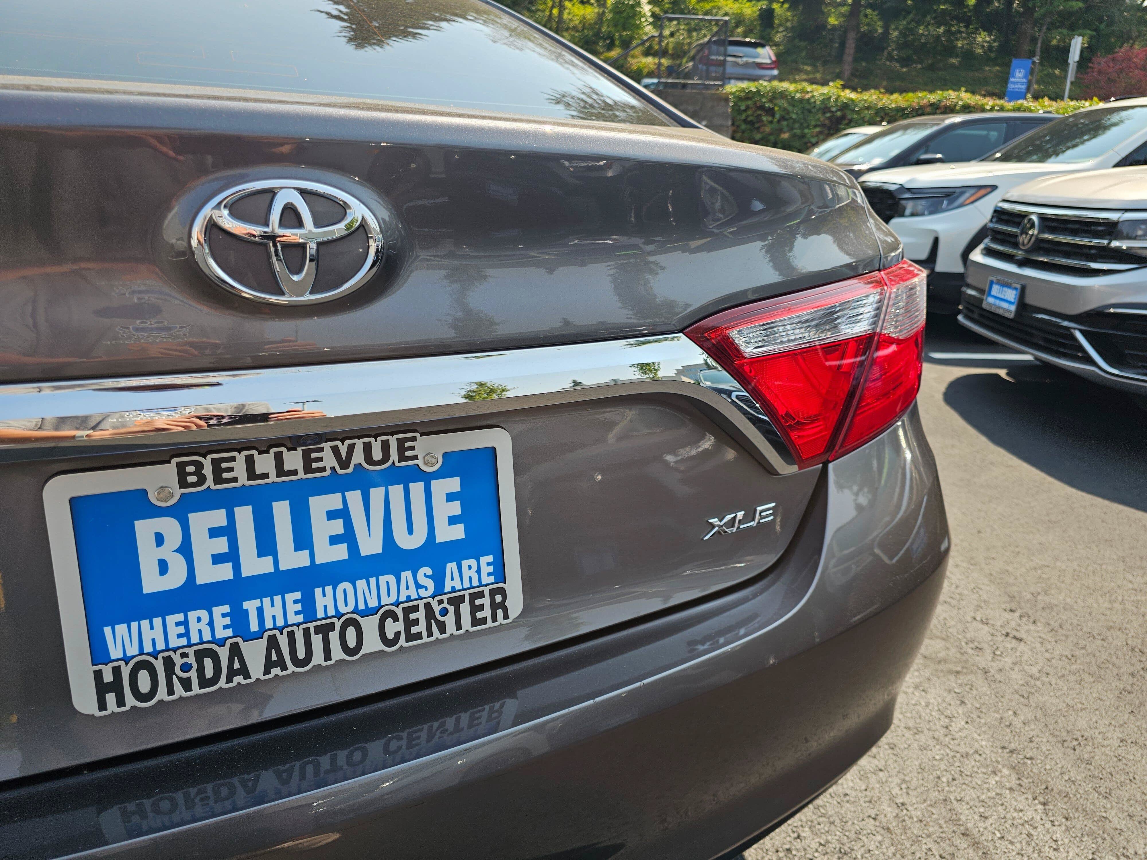 Used 2017 Toyota Camry XLE FWD image 17