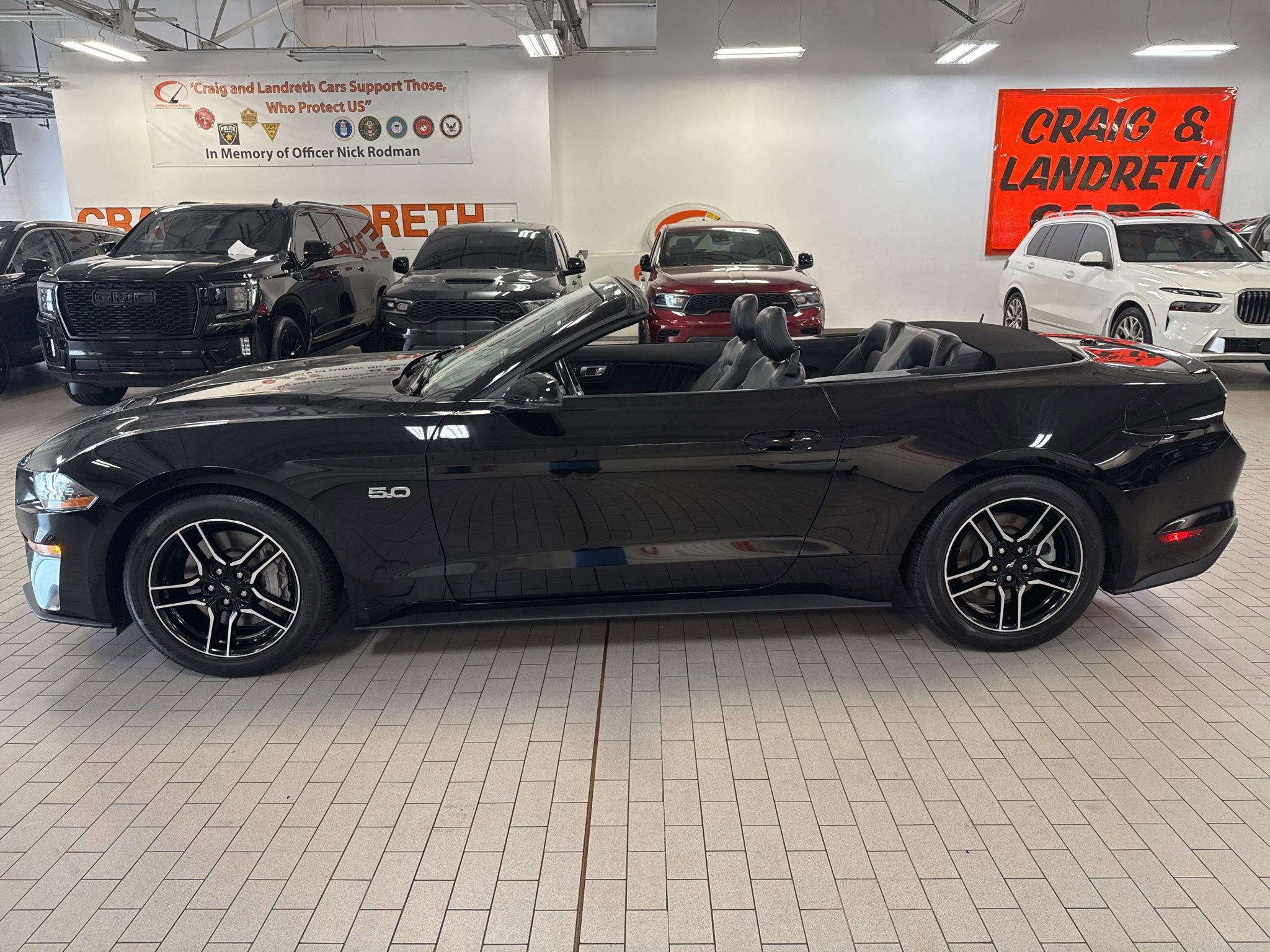 Used 2020 Ford Mustang GT Premium image 1