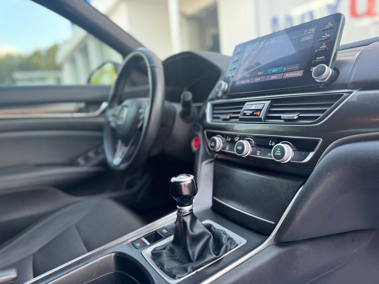 Used 2020 Honda Accord Sport image 55