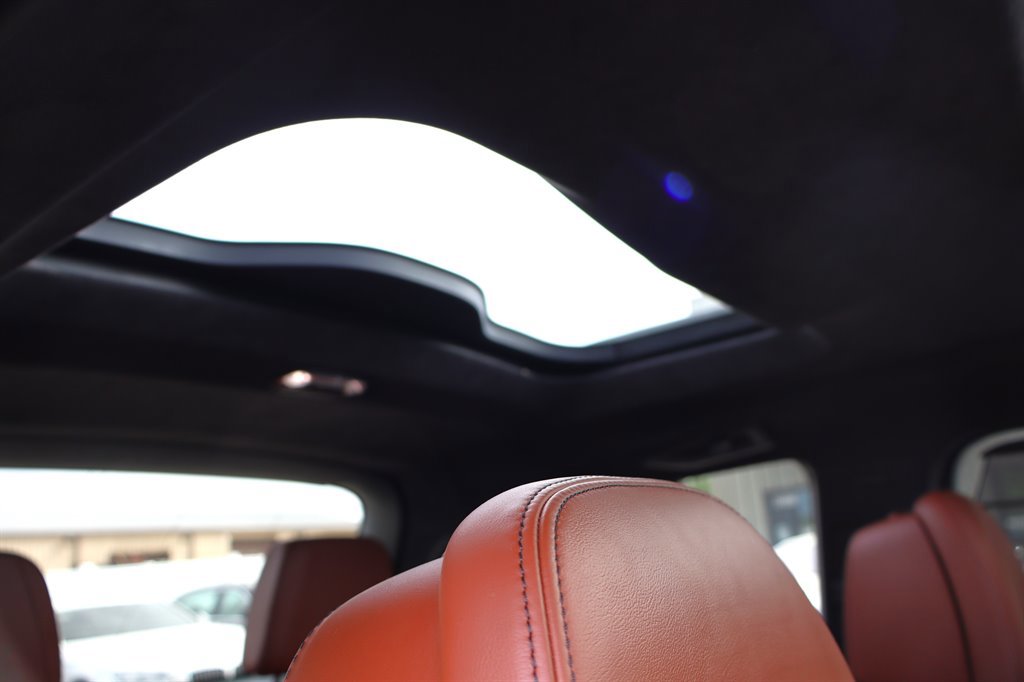 Used 2020 BMW X7 M50i AWD/4WD image 35