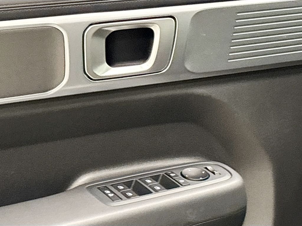 Certified 2026 Hyundai Santa Fe SE AWD/4WD image 19