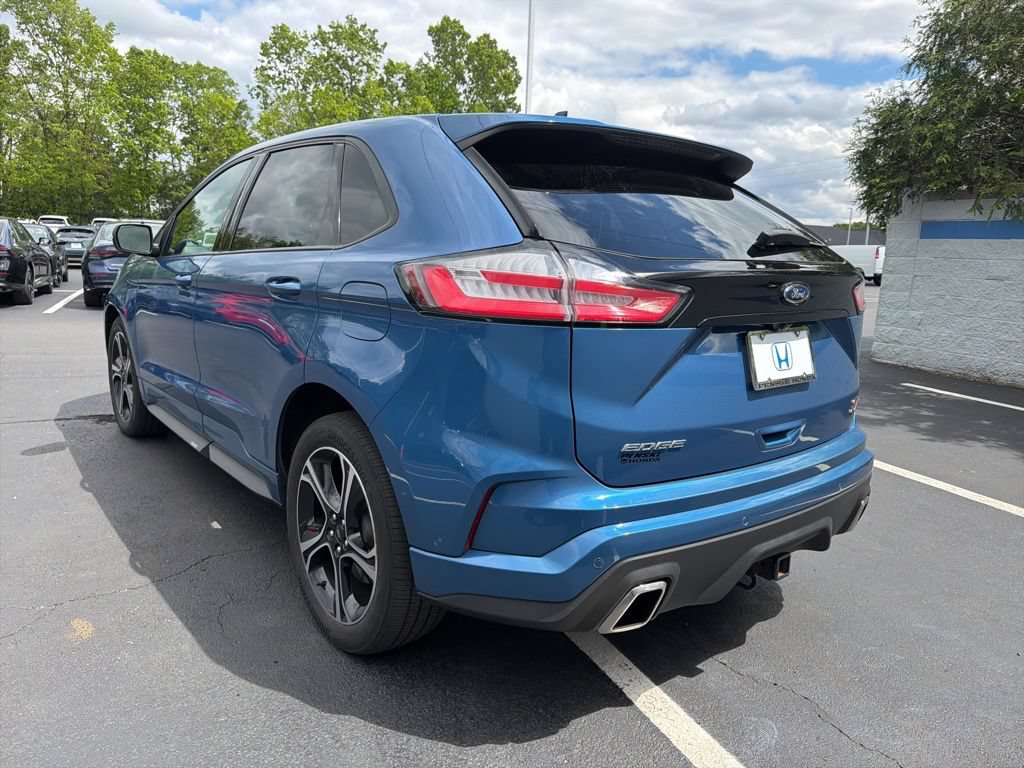 Used 2019 Ford Edge ST w/ Equipment Group 401A AWD/4WD image 3