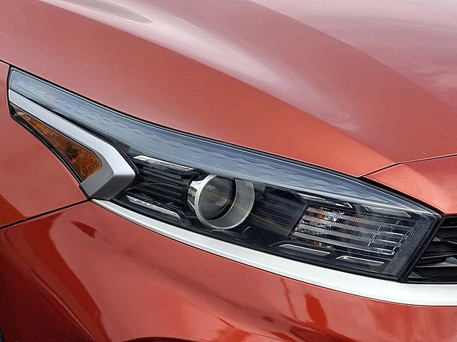 Used 2023 Kia Forte LXS FWD image 9
