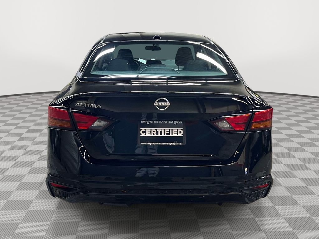 Used 2025 Nissan Altima 2.5 S image 4