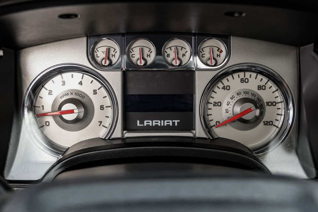 Used 2010 Ford F150 Lariat image 14