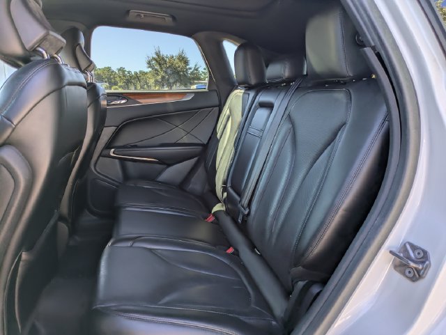 Used 2019 Lincoln MKC Reserve AWD/4WD image 10