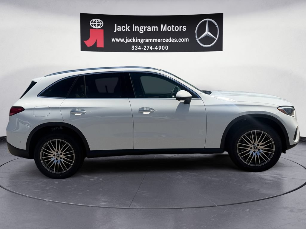 New 2026 Mercedes-Benz GLC 300 image 6
