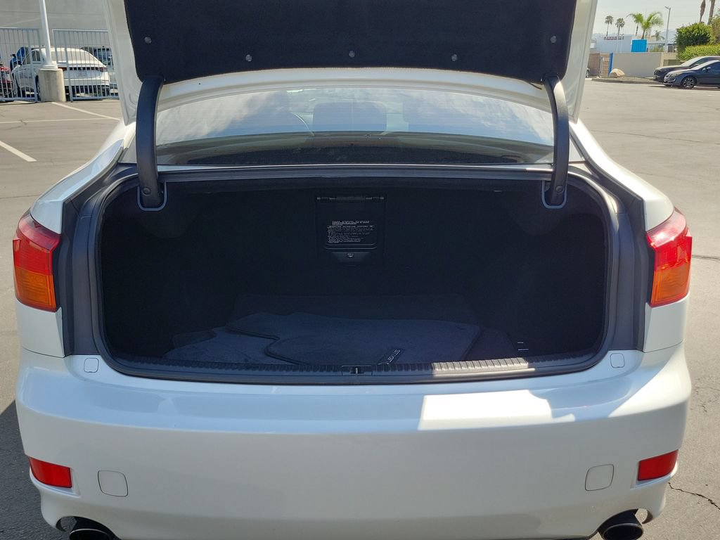 Used 2007 Lexus IS 250 RWD image 10