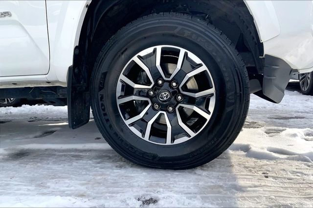 Used 2023 Toyota Tacoma TRD Sport image 10